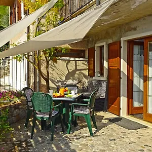 Casa Paola By Gardadomusmea Apartment
