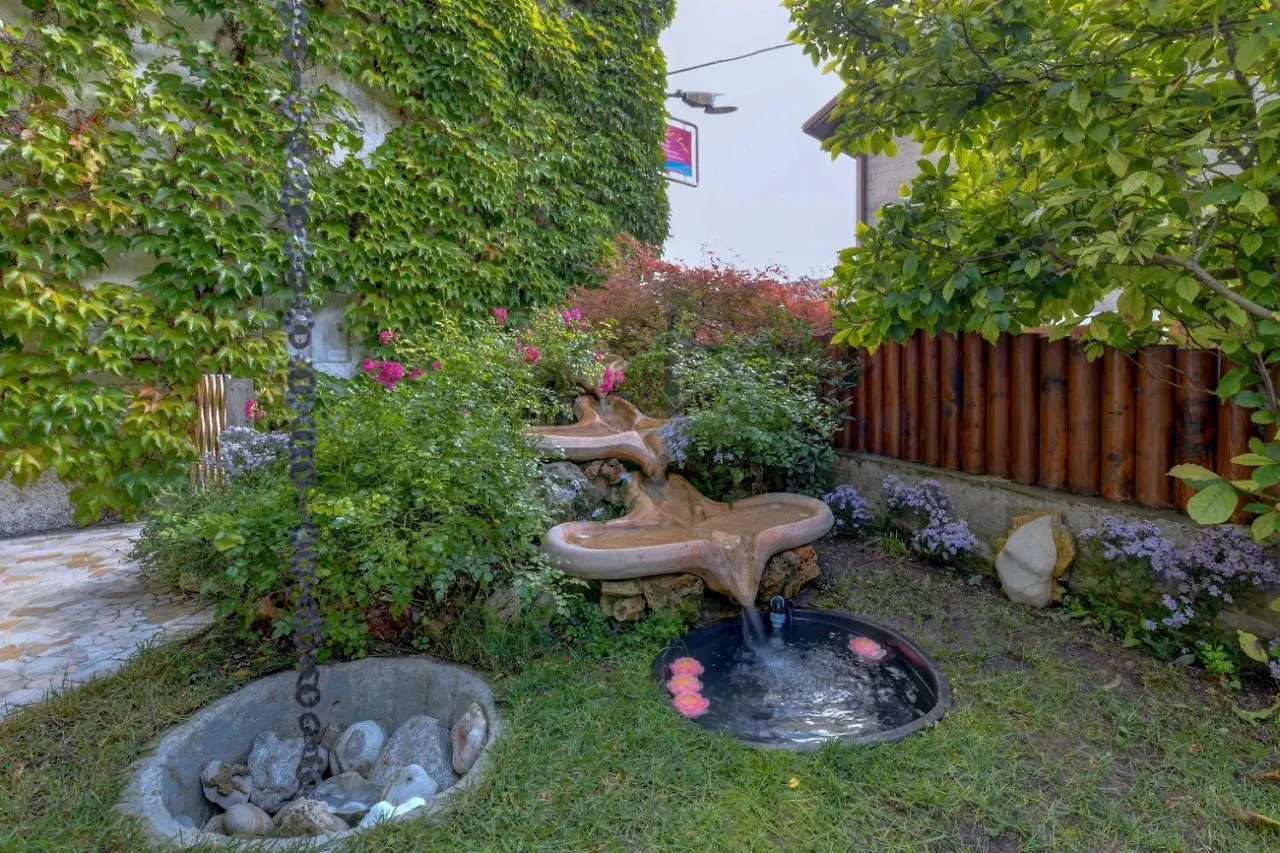 Casa Vacanze Regina Del Lago Tremosine 0*,  Italy
